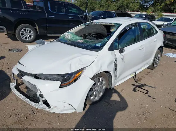 5YFB4MDE7SP325151 2025 TOYOTA COROLLA - Image 2