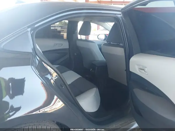 5YFB4MDE7SP326686 2025 TOYOTA COROLLA - Image 8