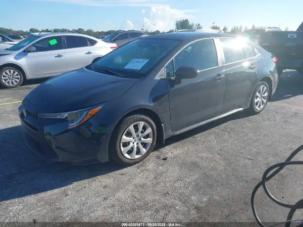 5YFB4MDE7SP336392 2025 TOYOTA COROLLA - Image 2
