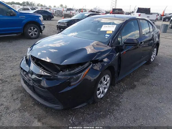 5YFB4MDE7SP341947 2025 TOYOTA COROLLA - Image 2