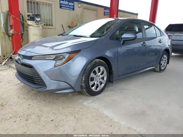 5YFB4MDE7SP353693 2025 TOYOTA COROLLA - Image 2