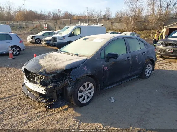 5YFB4MDE7SP356626 2025 TOYOTA COROLLA - Image 2