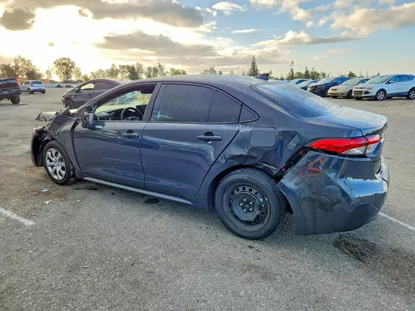 5YFB4MDE7SP359428 2025 TOYOTA COROLLA - Image 2