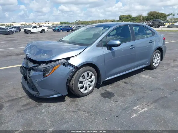 5YFB4MDE7TP392043 2026 TOYOTA COROLLA - Image 2