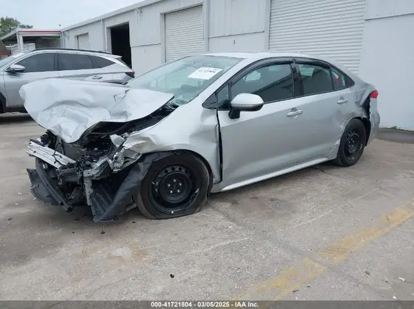 5YFB4MDE8PP008910 2023 TOYOTA COROLLA - Image 2