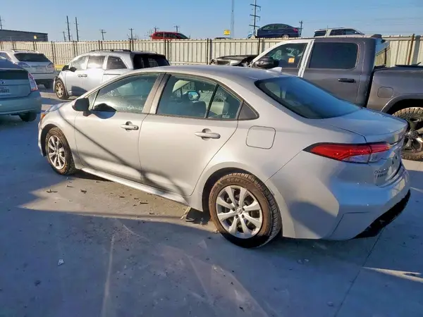 5YFB4MDE8PP012293 2023 TOYOTA COROLLA - Image 2