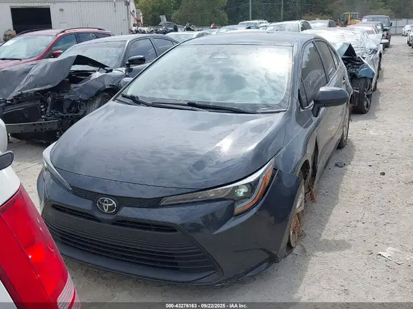 5YFB4MDE8PP018272 2023 TOYOTA COROLLA - Image 2