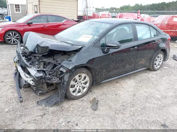 5YFB4MDE8PP018613 2023 TOYOTA COROLLA - Image 2