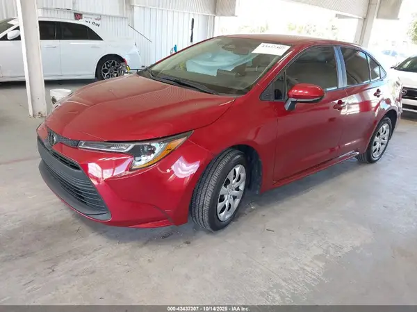 5YFB4MDE8PP024265 2023 TOYOTA COROLLA - Image 2