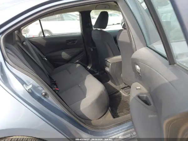 5YFB4MDE8PP035556 2023 TOYOTA COROLLA - Image 8