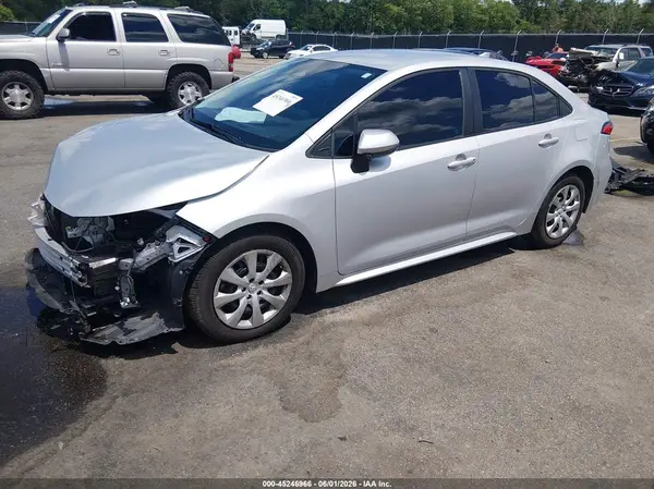 5YFB4MDE8PP037386 2023 TOYOTA COROLLA - Image 2
