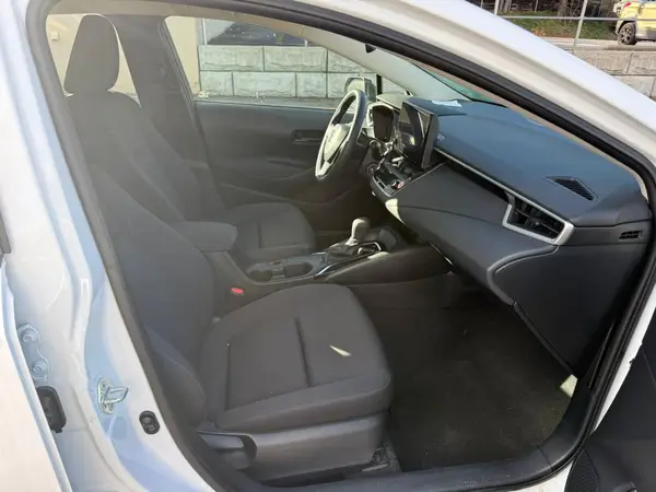 5YFB4MDE8RP084002 2024 TOYOTA COROLLA - Image 8