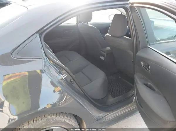 5YFB4MDE8RP091127 2024 TOYOTA COROLLA - Image 8