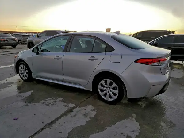 5YFB4MDE8RP094304 2024 TOYOTA COROLLA - Image 2
