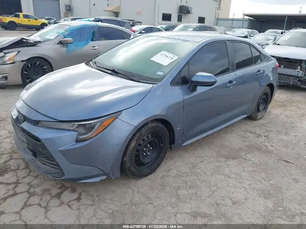 5YFB4MDE8RP094559 2024 TOYOTA COROLLA - Image 2
