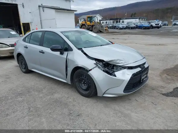 5YFB4MDE8RP095193 2024 TOYOTA COROLLA - Image 1
