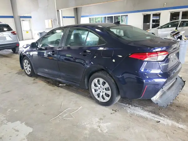 5YFB4MDE8RP097669 2024 TOYOTA COROLLA - Image 2