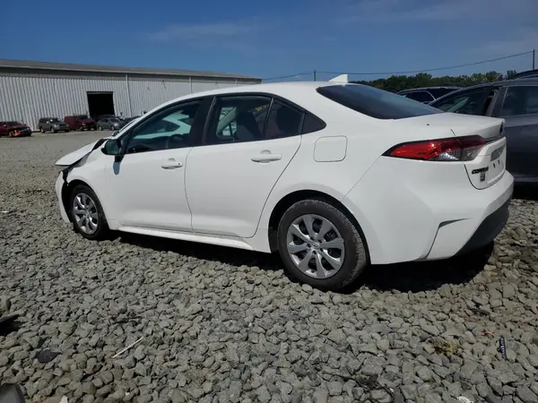 5YFB4MDE8RP105690 2024 TOYOTA COROLLA - Image 2