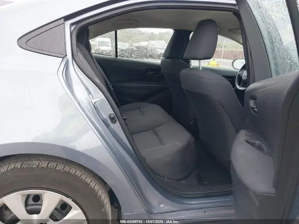 5YFB4MDE8RP105902 2024 TOYOTA COROLLA - Image 8