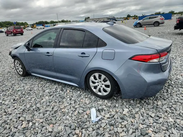 5YFB4MDE8RP108914 2024 TOYOTA COROLLA - Image 2