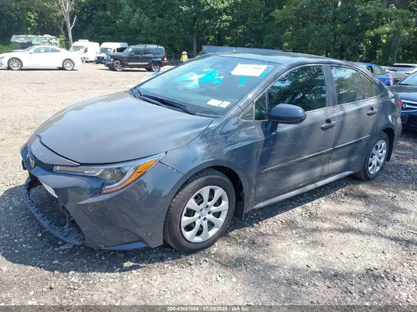 5YFB4MDE8RP115104 2024 TOYOTA COROLLA - Image 2
