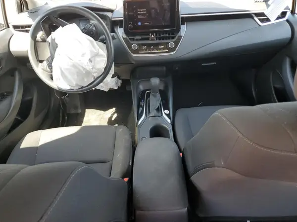 5YFB4MDE8RP117242 2024 TOYOTA COROLLA - Image 8