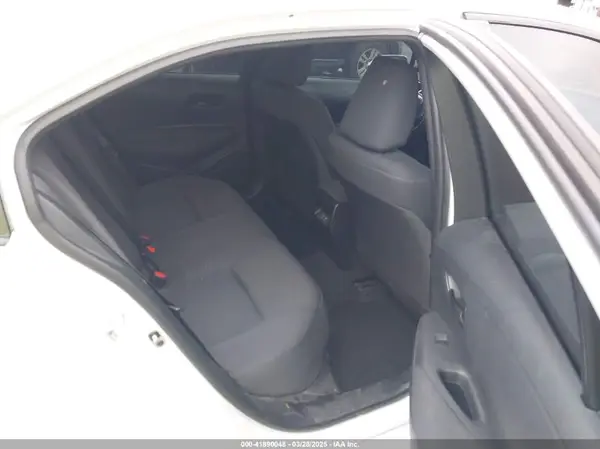 5YFB4MDE8RP125924 2024 TOYOTA COROLLA - Image 8