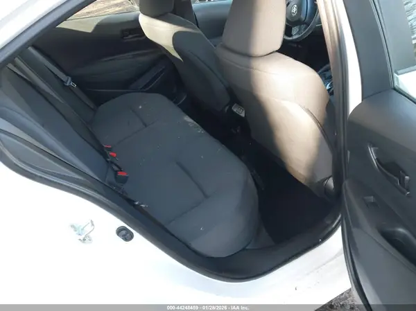 5YFB4MDE8RP127835 2024 TOYOTA COROLLA - Image 8