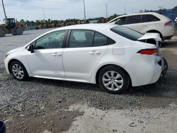 5YFB4MDE8RP133263 2024 TOYOTA COROLLA - Image 2