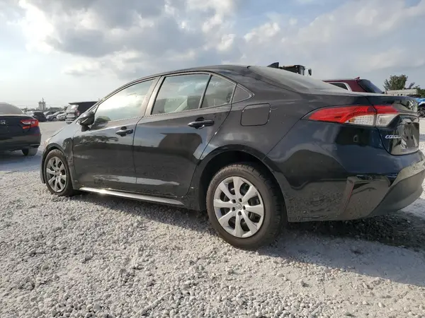 5YFB4MDE8RP134493 2024 TOYOTA COROLLA - Image 2