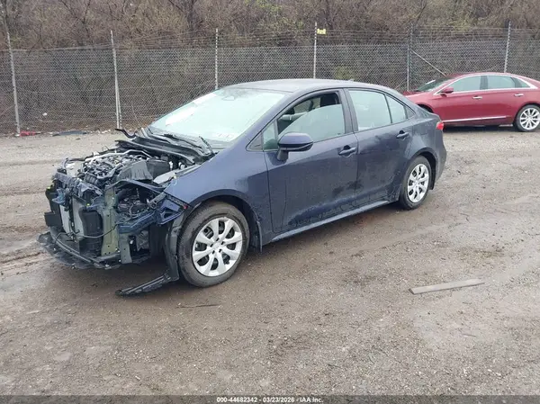 5YFB4MDE8RP139807 2024 TOYOTA COROLLA - Image 2