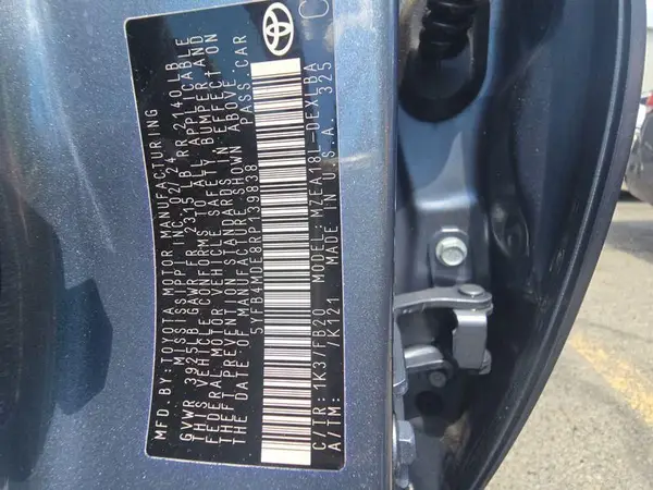 5YFB4MDE8RP139838 2024 TOYOTA COROLLA - Image 2
