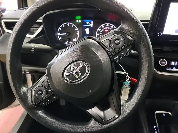 5YFB4MDE8RP139922 2024 TOYOTA COROLLA - Image 2
