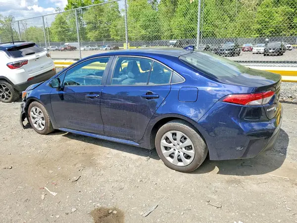 5YFB4MDE8RP140438 2024 TOYOTA COROLLA - Image 2
