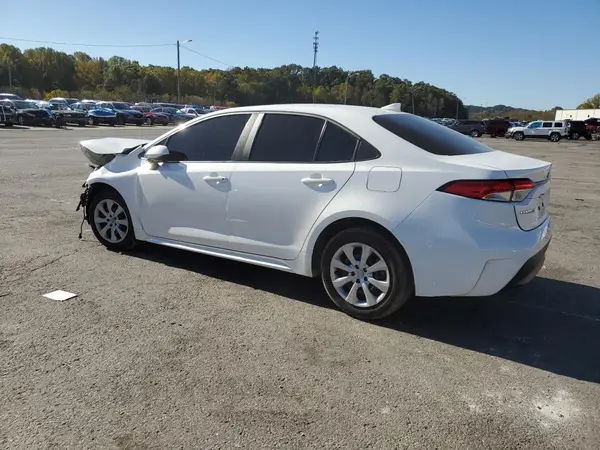 5YFB4MDE8RP151133 2024 TOYOTA COROLLA - Image 2