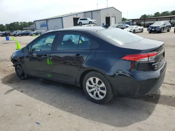 5YFB4MDE8RP151326 2024 TOYOTA COROLLA - Image 2