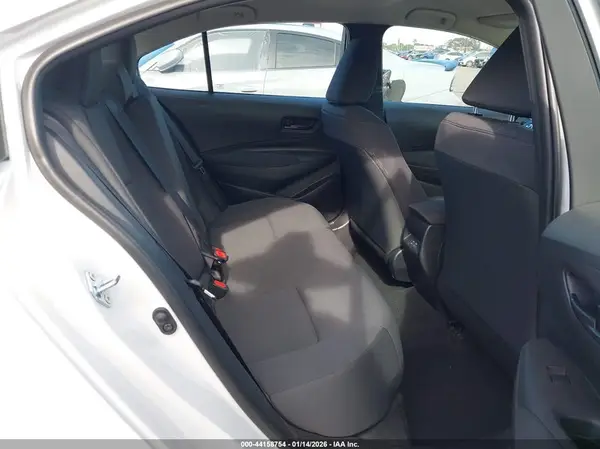 5YFB4MDE8RP153416 2024 TOYOTA COROLLA - Image 8