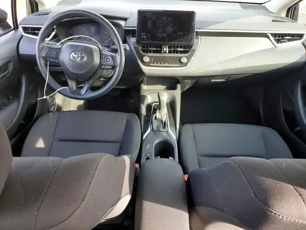 5YFB4MDE8RP158261 2024 TOYOTA COROLLA - Image 8