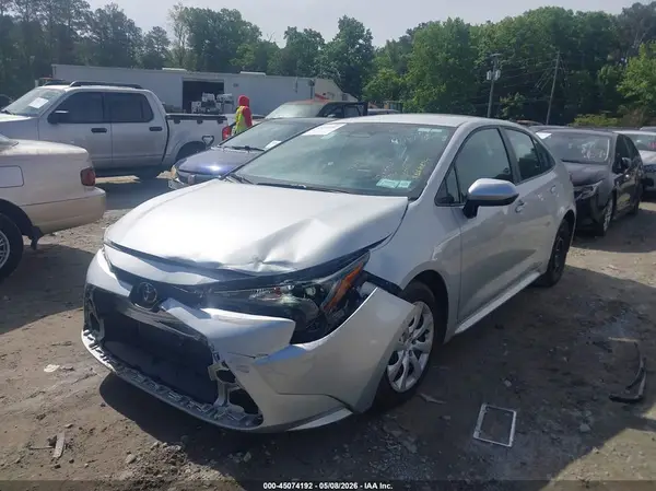 5YFB4MDE8RP159281 2024 TOYOTA COROLLA - Image 2