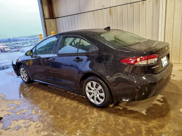5YFB4MDE8RP166408 2024 TOYOTA COROLLA - Image 2
