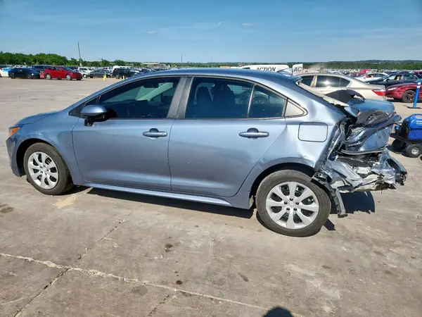 5YFB4MDE8RP167039 2024 TOYOTA COROLLA - Image 2