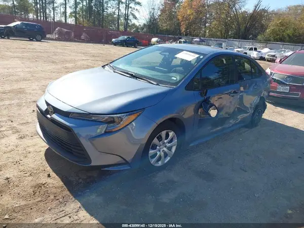 5YFB4MDE8RP168112 2024 TOYOTA COROLLA - Image 2