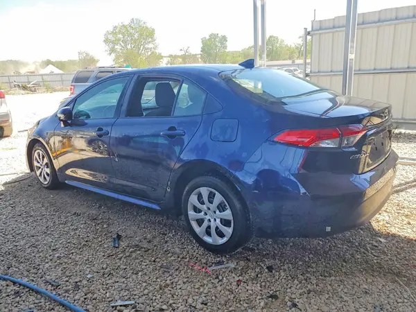 5YFB4MDE8RP168398 2024 TOYOTA COROLLA - Image 2