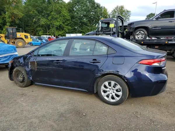 5YFB4MDE8RP168580 2024 TOYOTA COROLLA - Image 2
