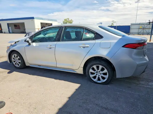 5YFB4MDE8RP168899 2024 TOYOTA COROLLA - Image 2