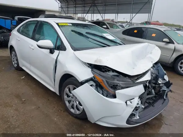 5YFB4MDE8RP170202 2024 TOYOTA COROLLA - Image 1