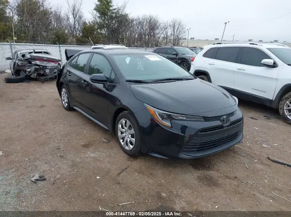 5YFB4MDE8RP170569 2024 TOYOTA COROLLA - Image 1