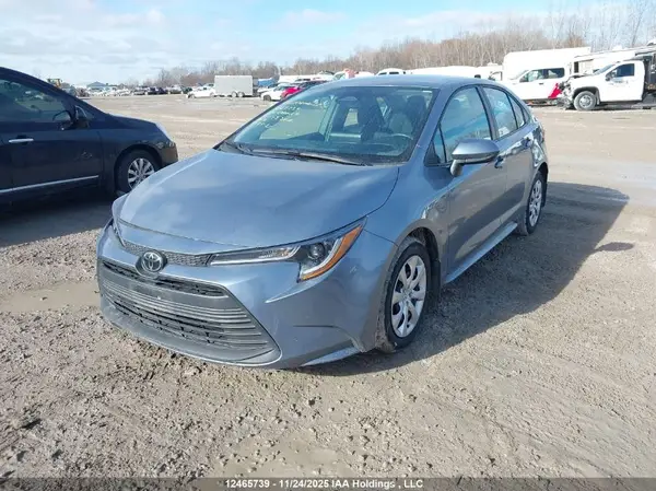 5YFB4MDE8RP173360 2024 TOYOTA COROLLA - Image 2