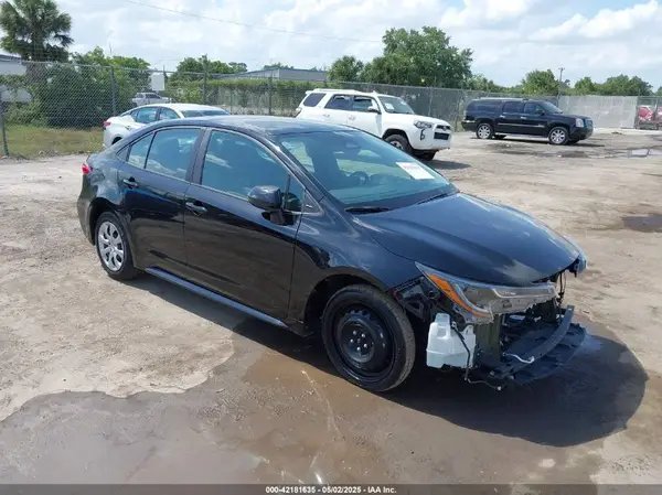 5YFB4MDE8RP174606 2024 TOYOTA COROLLA - Image 1