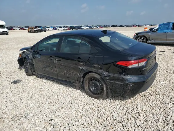 5YFB4MDE8RP178154 2024 TOYOTA COROLLA - Image 2